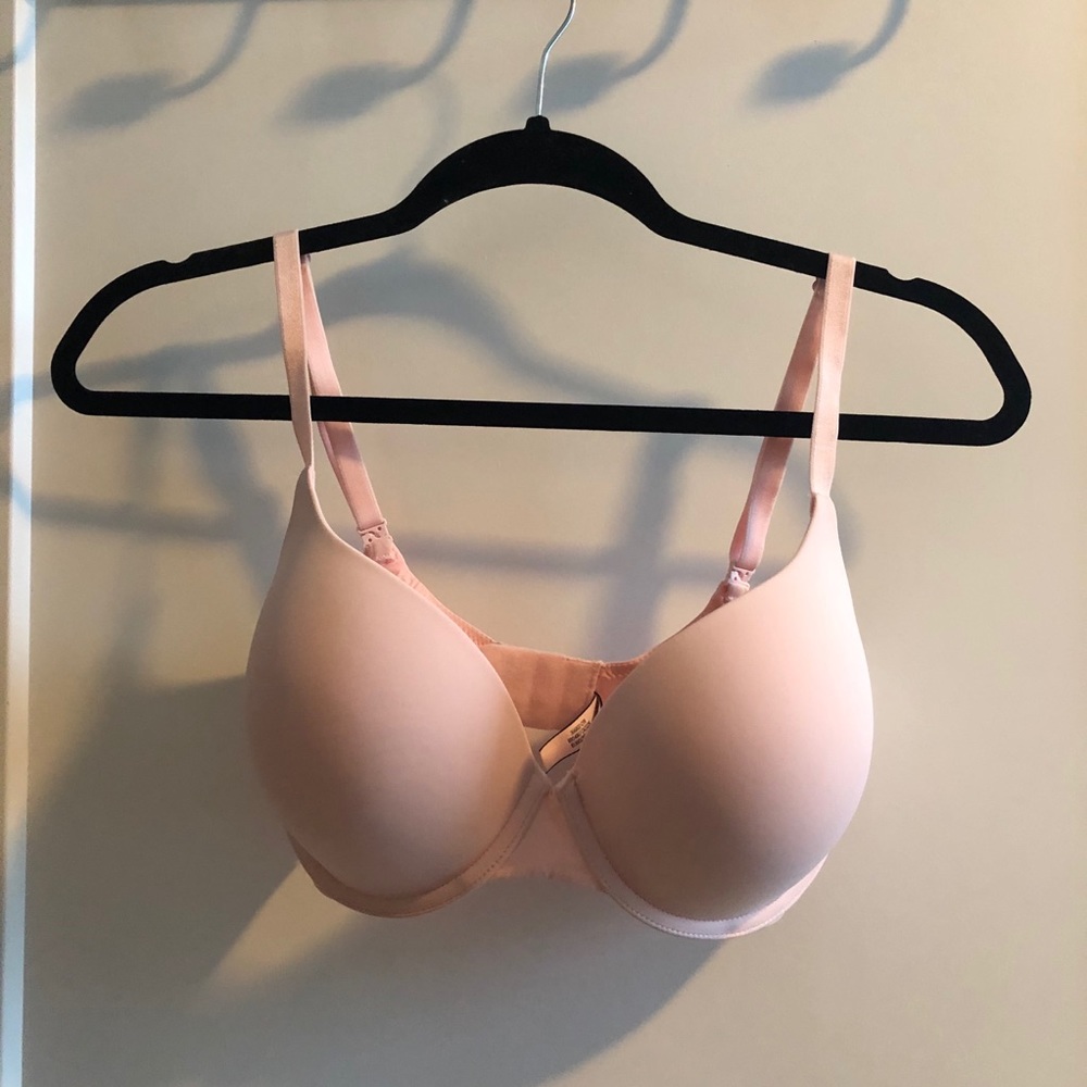 Victoria Secret Pink Perfect Shape Bra